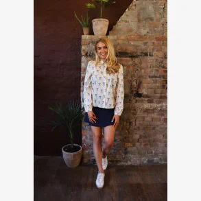 FLORA LS BLOUSE - CREME BLUE BOW HEARTS,