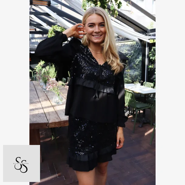 NOR LS FRILL BLOUSE - BLACK SEQUINS
